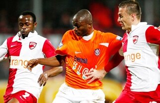 Avantaj CFR » Dinamo este obligată să marcheze la Cluj