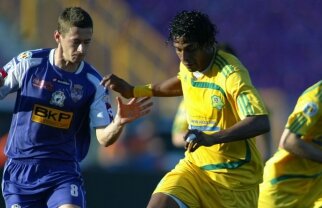 Porumboiu: "Costly a zis că nu a fost henţ, ci a preluat cu umărul"