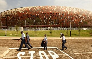 Mai sînt 70 de zile pînă la Mondialul 2010 » Africa arde!
