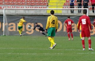 Meciul decis de portari: unul înger, altul demon!