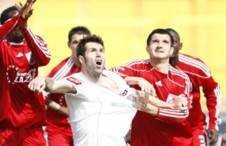 Andone l-a băgat în şedinţă pe Grigorie: "Fane, vrei să te laşi?" :(