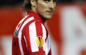 VIDEO / O ratare uluitoare a lui Forlan. Starul lui Atletico a încercat o scăriţă gen Messi!