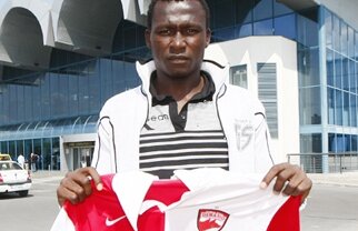 Robert Sakara a ajuns în România cu un scop precis: "Am venit să scap de sărăcie!"