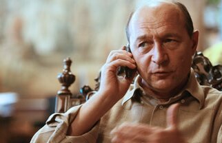 Radu Voina a fost felicitat pentru calificarea în finala Ligii de preşedintele României » "Alo? La telefon Traian Băsescu!"