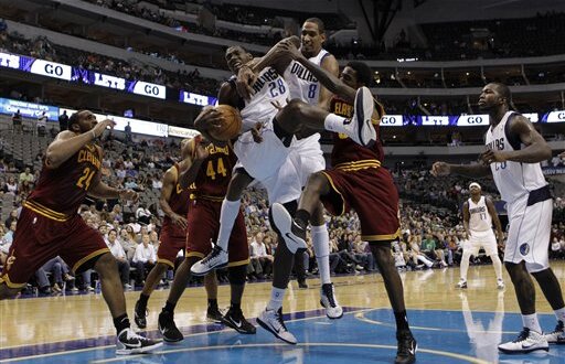 Record NBA, doborît. Cavaliers a ajuns la 24 de înfrîngeri consecutive!