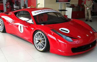 De-abia lansat, Ferrari F458 are deja trei clienţi români!