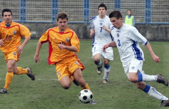România U17 la Algarve Cup 2011: amicale cu Anglia, Portugalia si Germania