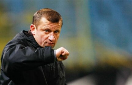 Dorinel Munteanu s-ar mulţumi cu un egal în meciul cu Pandurii