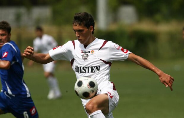 Rapid l-a dat pe Dobroiu la Pandurii pînă în vară