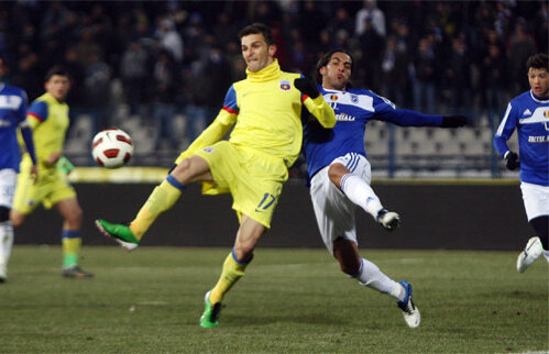 Oamenii din fotbal spun că Universitatea Craiova "plăteşte pentru erorile din iarnă"