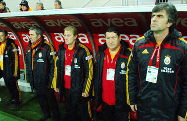 Incertitudine la Galatasaray » Schimbarea lui Hagi, momentan amînată