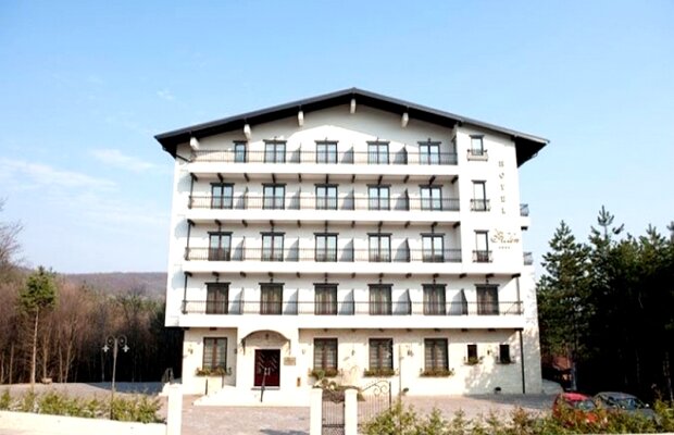 Naţionala se pregăteşte în Bacău pentru meciul cu Luxemburg de la Piatra Neamţ