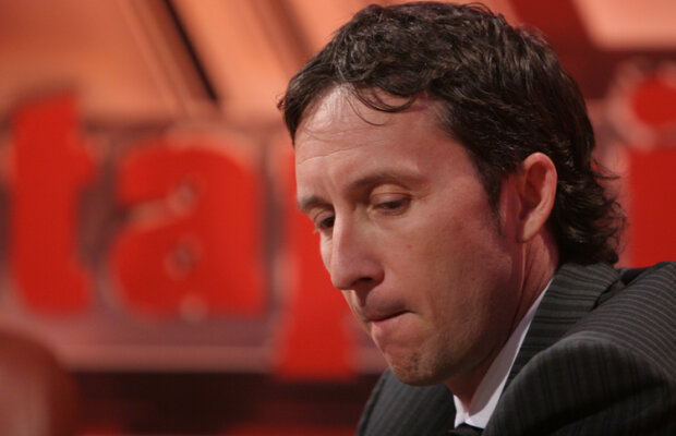 "Om de doi lei" vs. "Bine a făcut" - Reacţii contradictorii la conferinţa lui MM