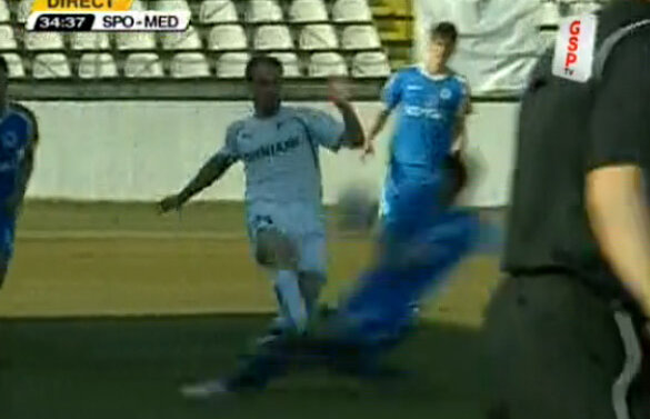 VIDEO / Intrare violentă a lui Hoban la Patriche. Era de roşu?