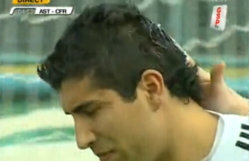 VIDEO / Miranda şi-a spart capul într-un duel cu Cadu