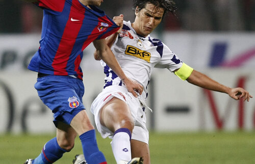 De sîmbătă, de la jocul cu Vaslui, începe o lună în care Steaua îşi joacă tot sezonul » 35 de zile teribile