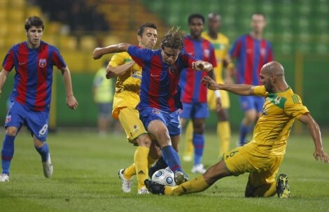 Steaua sau Vaslui? 5 motive de optimism pentru fiecare dintre combatantele derbyului