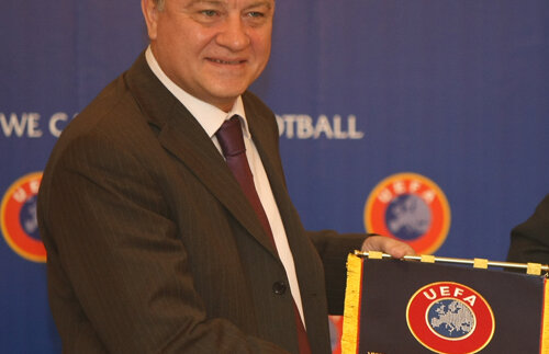 Mircea Sandu s-a aliat cu şeful federaţiei de la Moscova pentru un nou mandat » Fraţii ruşi