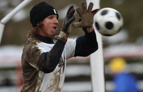 Rapidul, chemat în instanţă » La judecată pentru Elinton!