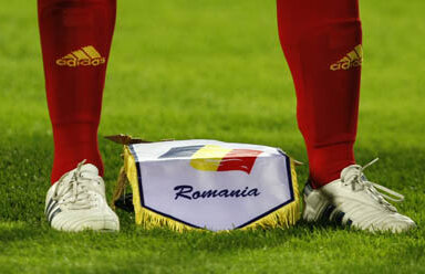 Nimeni nu se mai teme de tricolori: "Cine e România, să ne temem?"