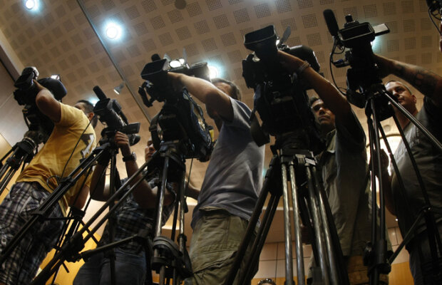 Jocurile sînt făcute: primele 6 pachete merg la DigiSport, iar Antena, Dolce şi TVR vor avea cîte un meci pe etapă