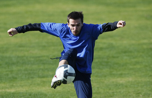 Poli e gata să-i dea 240.000 de euro pe an lui Szekely!