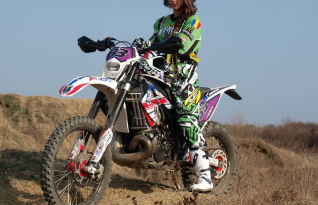 Sorina Sandu a ajuns în Spania şi se pregăteşte pentru Campionatul Mondial de enduro