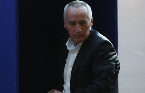 Marius Stan: "Nu poţi să transformi peste noapte jucători de mijlocul campionatului în campioni"