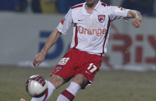 Dinamo suferă în banda dreaptă » Crăciun s-a rupt iar