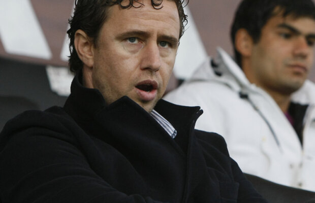 Reghecampf e convins că va avea continuitate pe banca Craiovei: "Ajunge cu demiterile!"