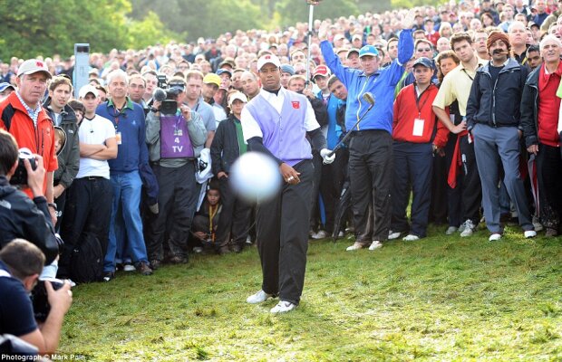 Cea mai bună poză a anului în Anglia îl înfăţişează pe Tiger Woods!