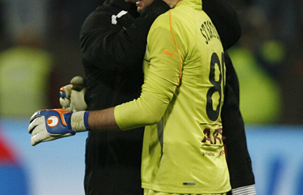 VIDEO Lacrimi de fericire » Doi se ceartă şi-al treilea cîştigă: Apărăăăă Straton!