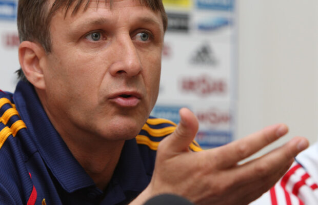 Interviu » Săndoi vede o schimbare urgentă la Craiova: "Afară cu stranierii, băgaţi tinerii!"