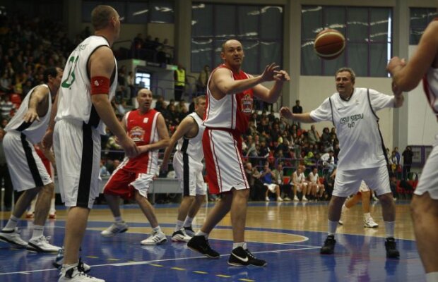 FOTO! All Star Game-ul baschetului masculin românesc a fost cîştigat de echipa Nordului