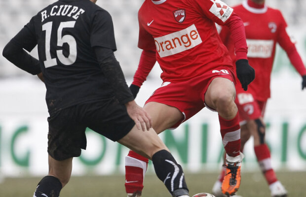 Andone va folosi astăzi fotbaliştii care au jucat mai puţin în acest an » "Casnicii" intră în acţiune