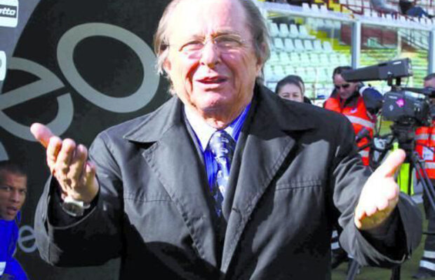 Corioni: "Şi Mircea ar merita să meargă mai departe în Champions League"