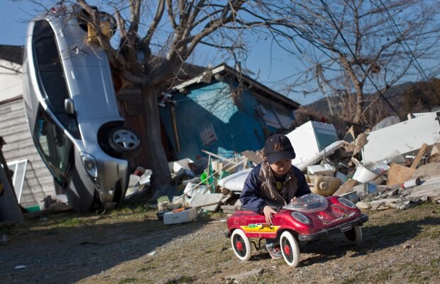 FOTO / Ce bine e să fii copil!