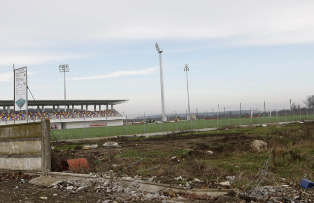 Brăneştiul nu şi-a pus nocturnă şi a fost înlocuit cu baza FRF de la Buftea