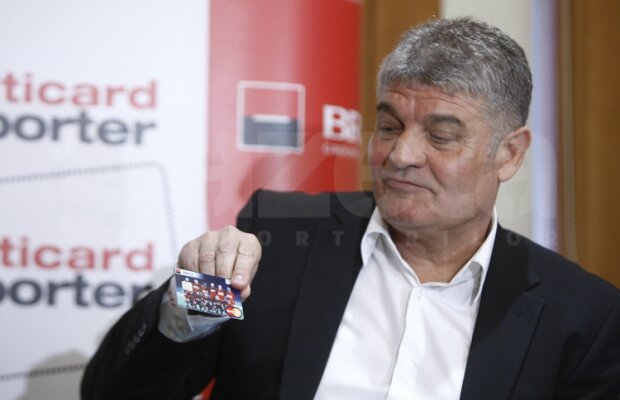 Suporterii dinamovişti pot intra cu carduri bancare pe stadion