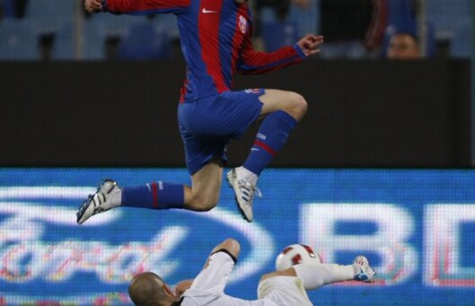 Victoria o apropie pe Steaua la 5 puncte de lider. Înaintea etapei avea cota 17.00 să cîştige titlul!