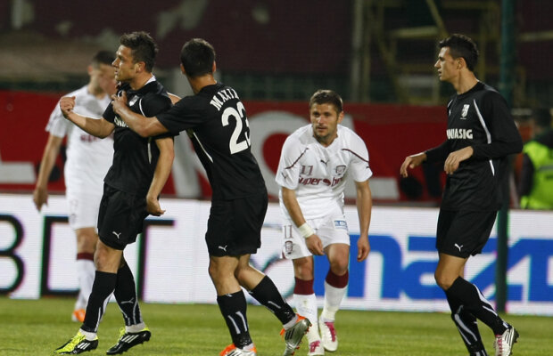 "Farmecul vieţii" a comis-o din nou » Iluziile rapidiştilor, aruncate la gunoi