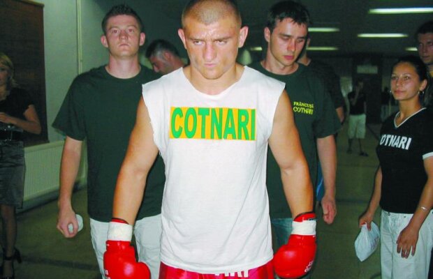 Moroşanu s-a bătut cu Poliţia Rutieră şi a cîştigat!