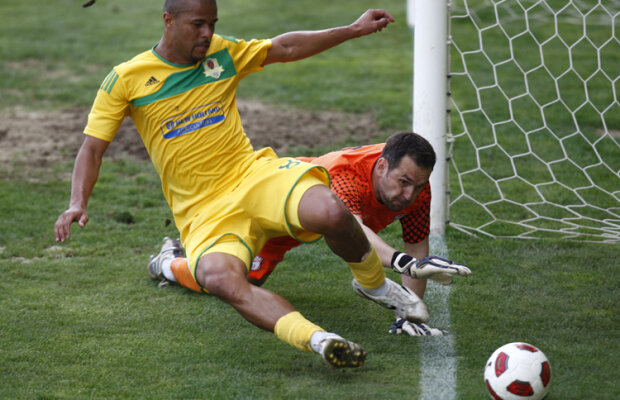 Vaslui a învins la Brăneşti şi se menţine în lupta pentru titlu » Lei şi miei