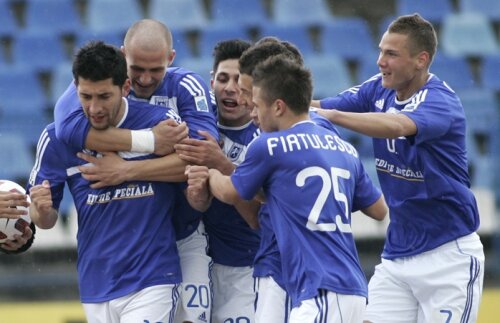 Rămasă fără antrenor, Craiova are cota 1.40 să învingă Urziceniul