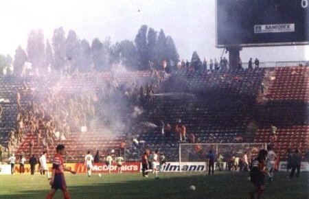 Dinamoviştii sărbătoresc mîine incendierea stadionului din Ghencea în urmă cu 14 ani
