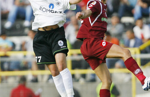 Iencsi riscă să-şi piardă casa din cauza Rapidului!