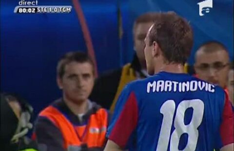 VIDEO / Martinovici este eliminat după un fault stupid