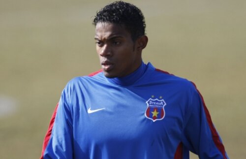 Maicon e dorit de liderul Bulgariei, Litex