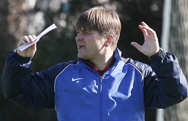 Uhrin Jr.: "Cred că FIFA şi UEFA nu lucrează în weekend, nu cred că avem probleme"