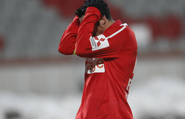 Fotbalul românesc, în FALIMENT :O » Granzii au mari probleme cu banii, iar Poli e aproape de divizia C!